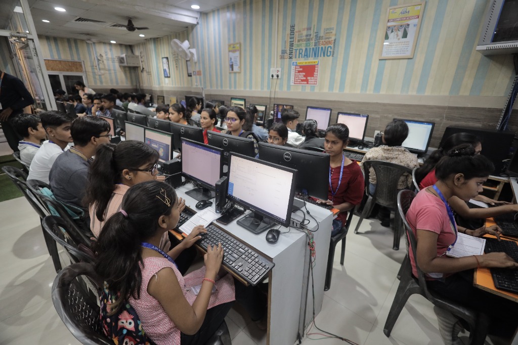 AIM Computer Academy - Learn Computer Courses